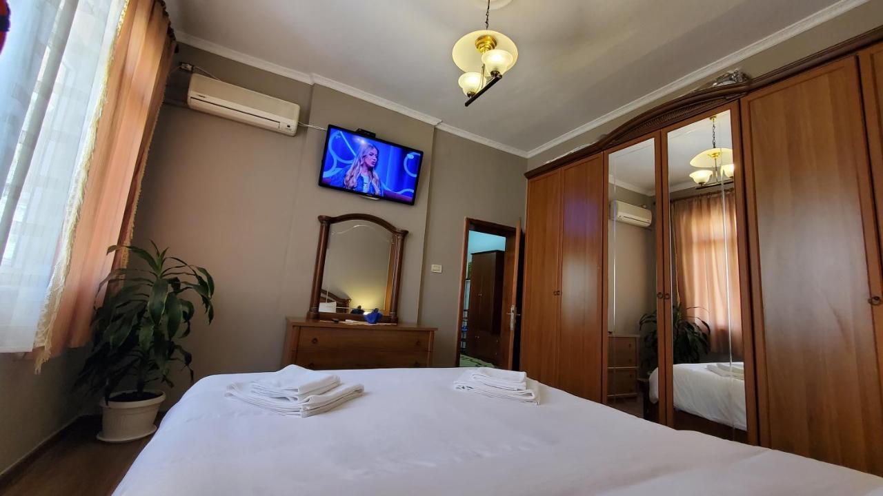 Metropolitan Apartments - City Center Tirana Extérieur photo