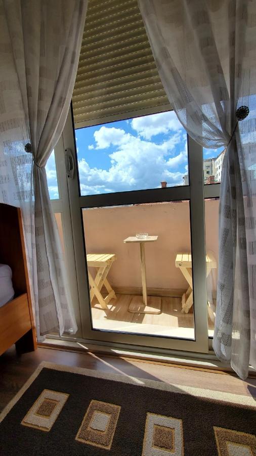 Metropolitan Apartments - City Center Tirana Extérieur photo